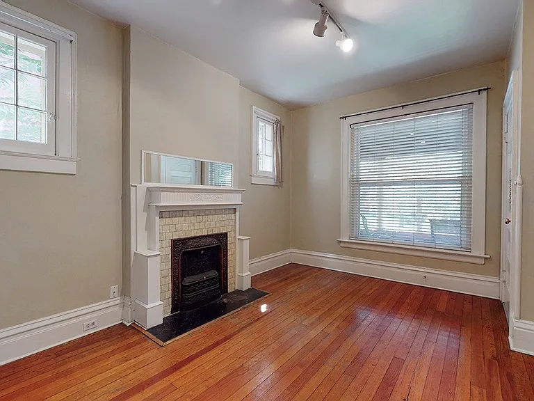 1360 Franklin — Photo 3