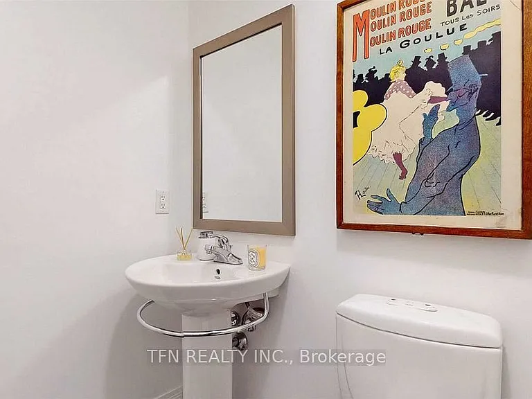 2191 Yonge St #4101 — Photo 10