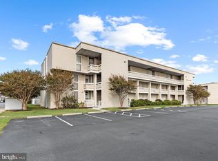 510 Penguin Dr #302, Ocean City, MD