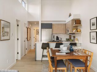 6023 SW Stevens St APT 305, Seattle, WA 98116