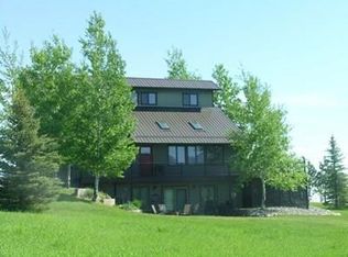 17 Beavertail Rd, Red Lodge, MT 59068