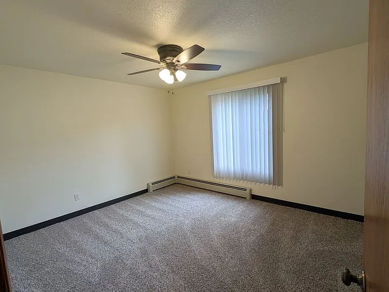 Fox River Bluff — Photo 4