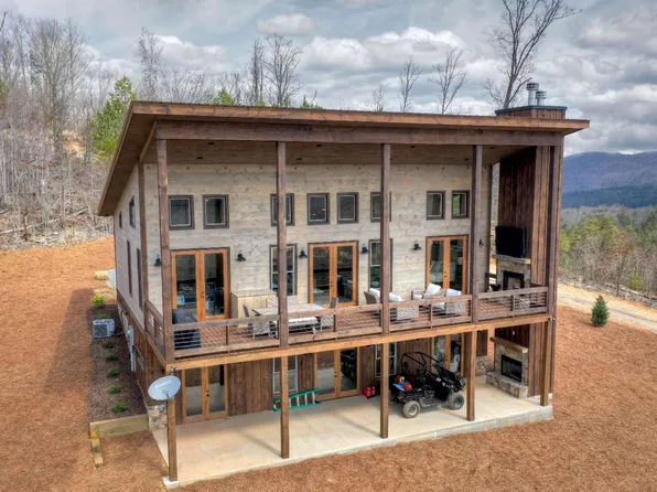 310 Wunder Bear Ridge Rd, Morganton, GA 30560