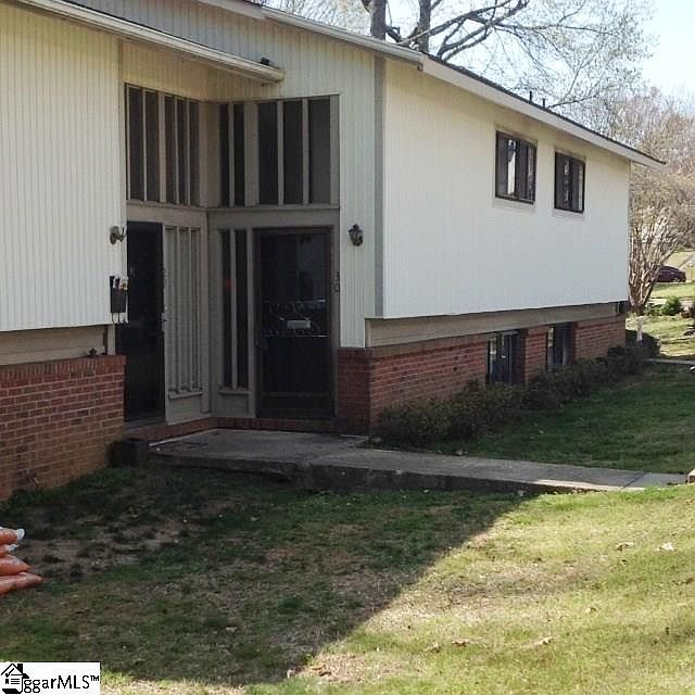 1st image of 30 Briarglen Pl