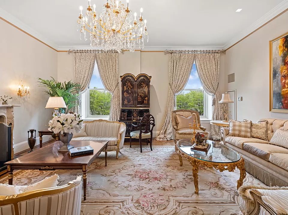 1st image of 1 Central Park S #601
