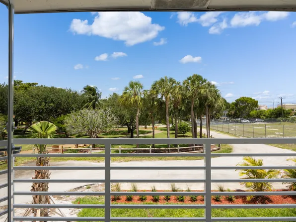 Ram Boca Raton, 100 SW 14th St #9aaeb91f8, Boca Raton, FL 33432