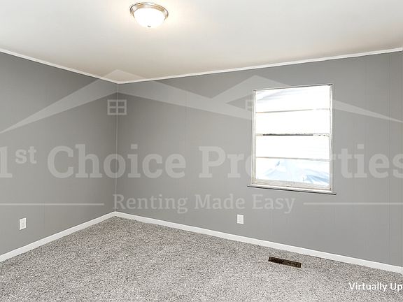 4th image of 919 27th Ave N