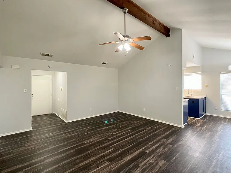 2507 Shiloh Dr — Photo 6