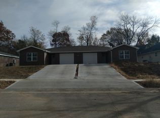 403 N 2nd St #2, Warrensburg, MO 64093