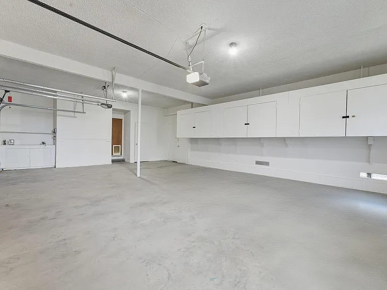 3329 Dona Rosa Dr — Photo 41