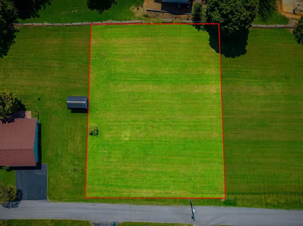 235 Highfield Rd, Bristol, TN 37620