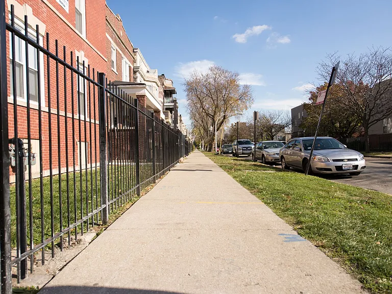 3454 W Lexington — Photo 16