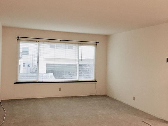 5th image of 1248 18th Ave