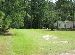 211 Blueberry Hill Dr, Reevesville, SC 29471