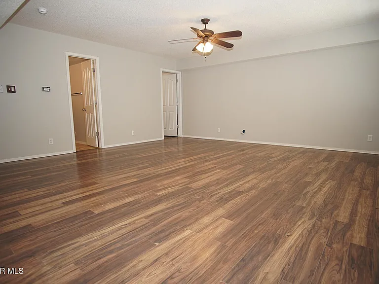 10932 Acoma St — Photo 12