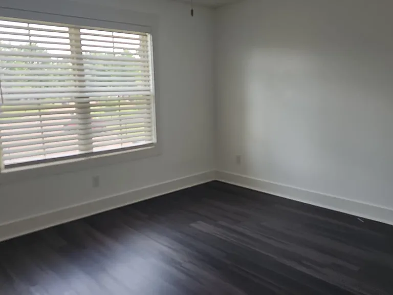 1081 Woodland Glade Cv N — Photo 28