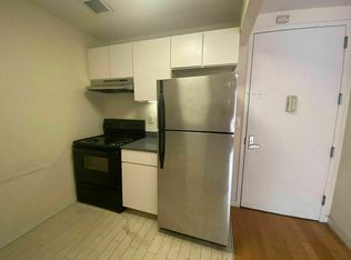 921 Metropolitan Ave #305, Brooklyn, NY 11211