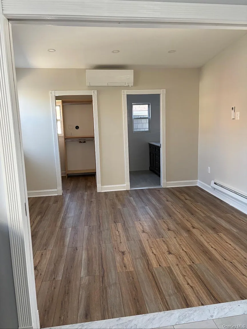 8117 164th Pl photo 1