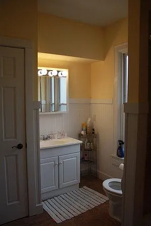430 E 2nd St — Photo 5