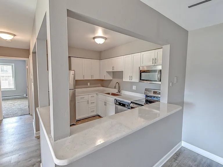 2x2 Kitchen full