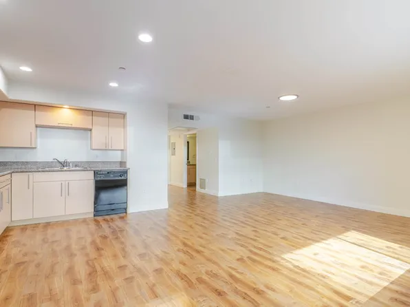 1466 Tamarind Ave, Los Angeles, CA