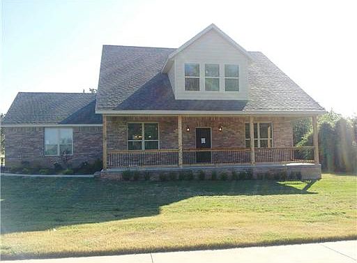 1st image of 6373 Persimmon St