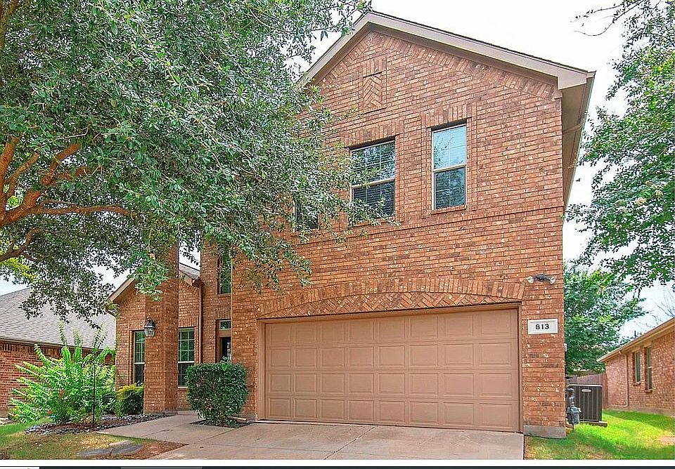 1st image of 813 Golden Nugget Dr