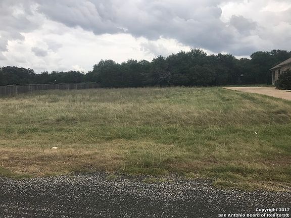 4th image of 25836 White Eagle Dr