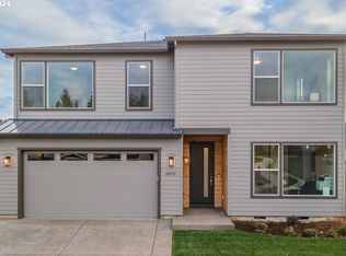 8870 SW Mohegan Ln, Tualatin, OR 97062