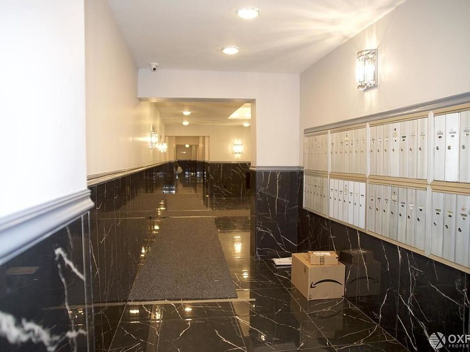 2nd image of 8330 118th St APT 6A