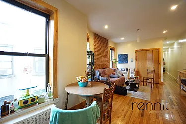 Rented by Rennit Inc.