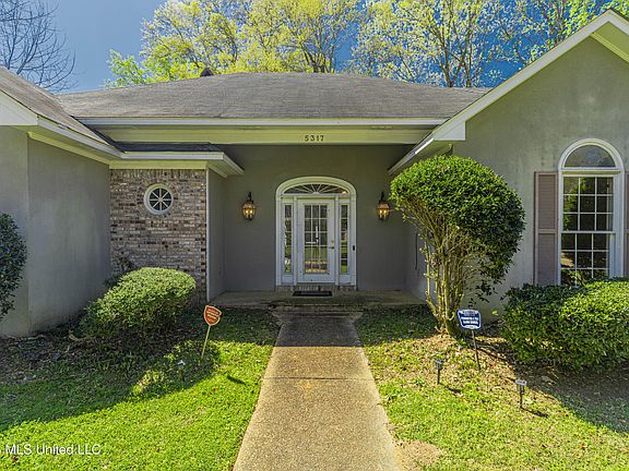 5th image of 5317 Fairway St