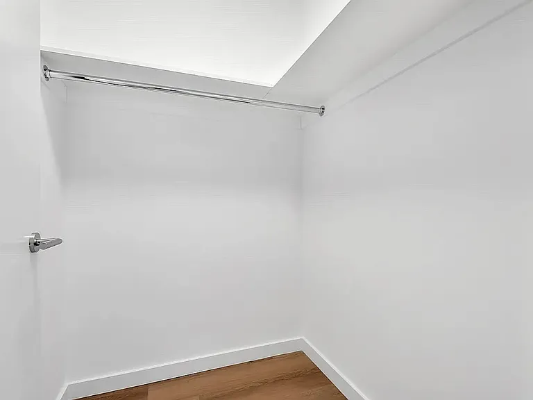 29-17 40th Ave #804 — Photo 3