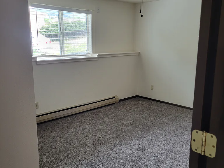 2224 W Foothills Dr #3 — Photo 12