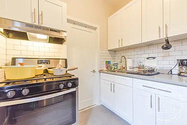 Rented by Nolita Group