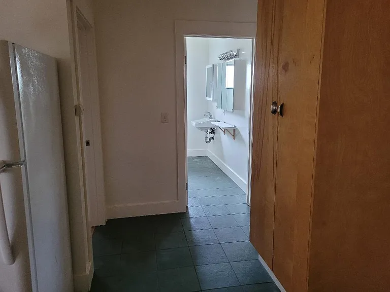 1004 Electric Ave #1004 — Photo 7