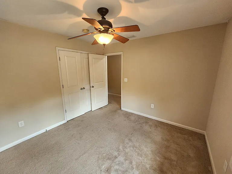 239 Ruth St #16 — Photo 14