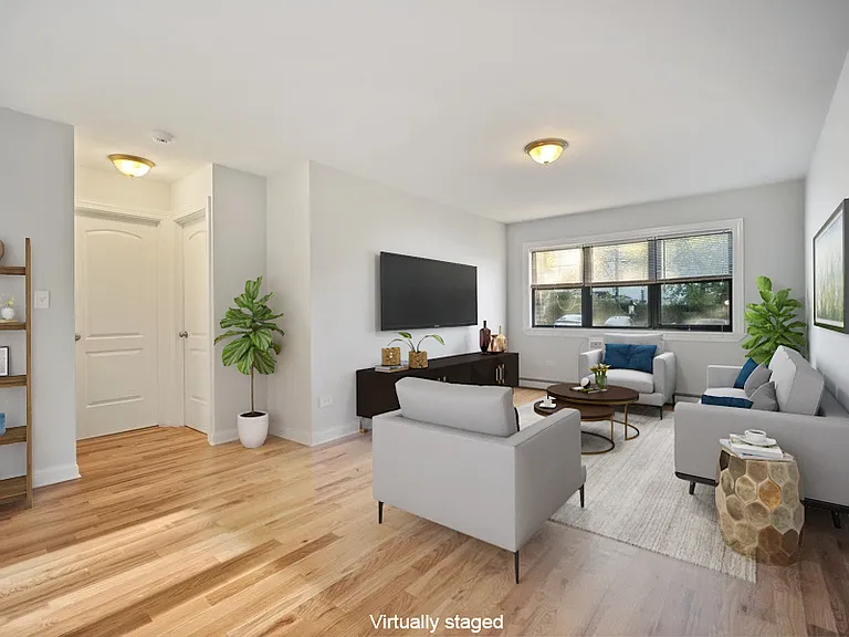 696 Elm Pl — Photo 20