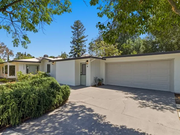 13004 Paseo Presada, Saratoga, CA 95070