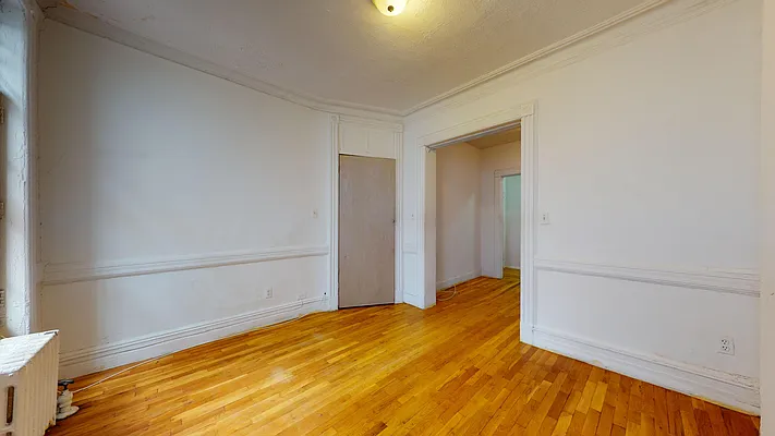 Rented by Bond New York | media 15