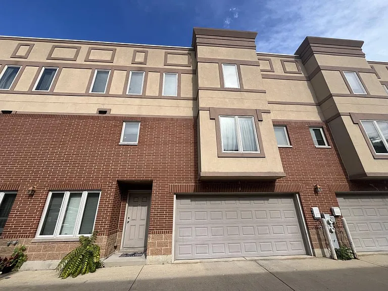 7312 Ogden Ave #6 — Photo 1