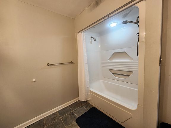 24th image of this home