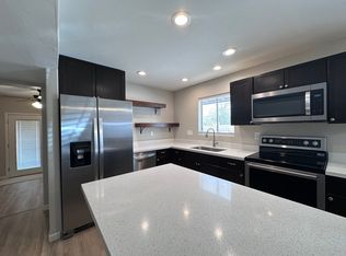 2417 E Blacklidge Dr, Tucson, AZ 85719