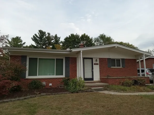 20160 Weyher St, Livonia, MI 48152