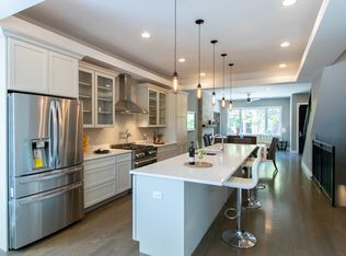 1627 S Morgan St, Chicago, IL 60608