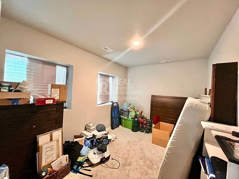 9056 Wolf Valley Dr — Photo 12