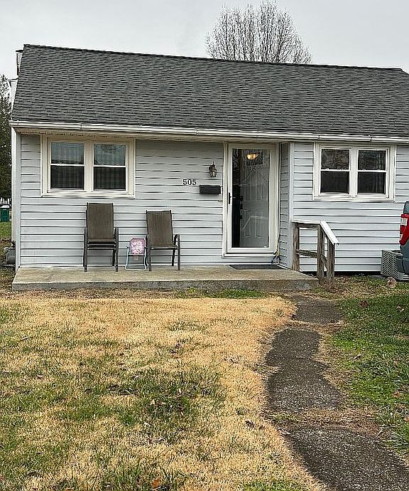1st image of 505 Cherry Ave