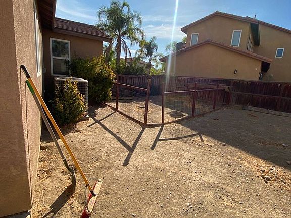 4th image of 30136 Royal Hunt St