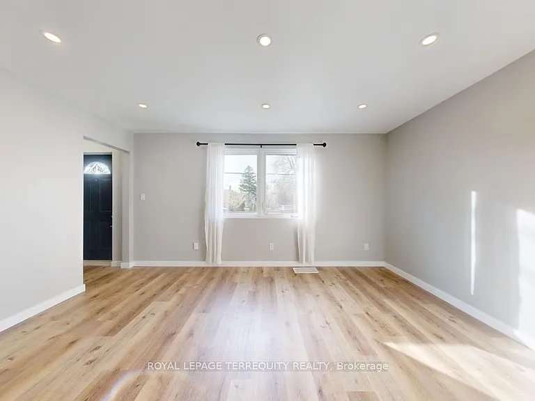 77 Glenburn Ave — Photo 5