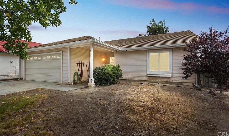 1st image of 39642 Wild Flower Dr